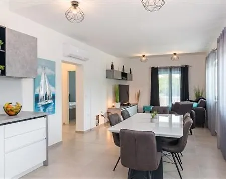 Villa Attractive